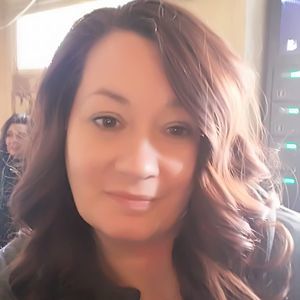 Meet your Posher, Jennie